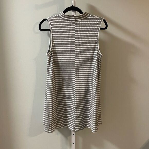 Acemi Gray & White Striped High Neck Tank - Picture 3 of 3